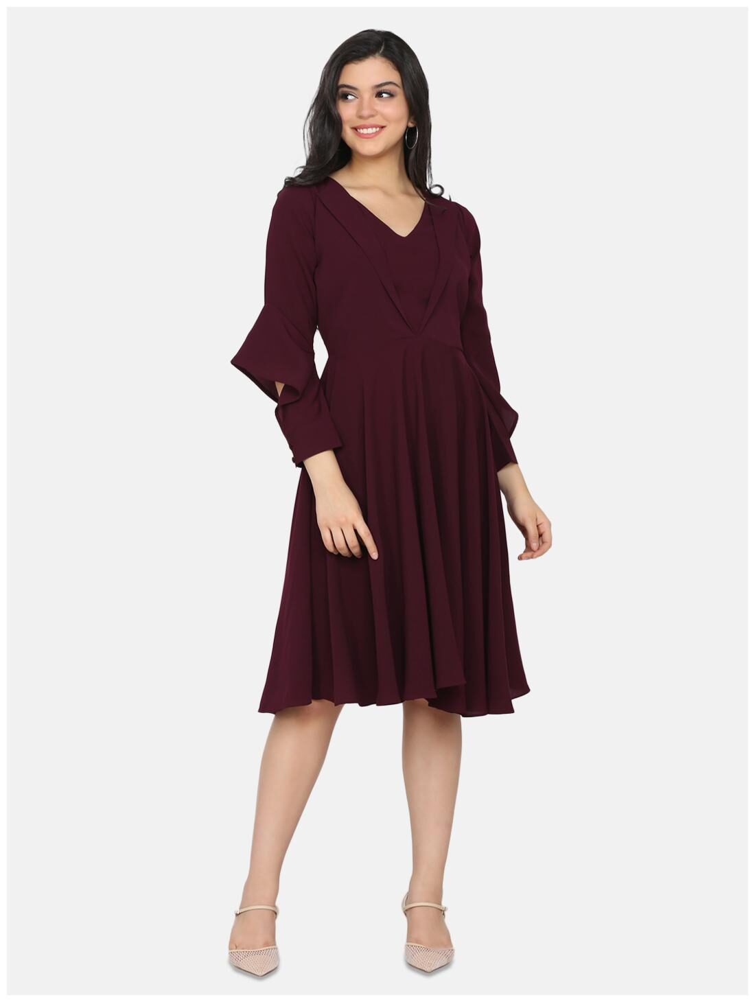 

Eavan Wine Solid Fit flare dress
