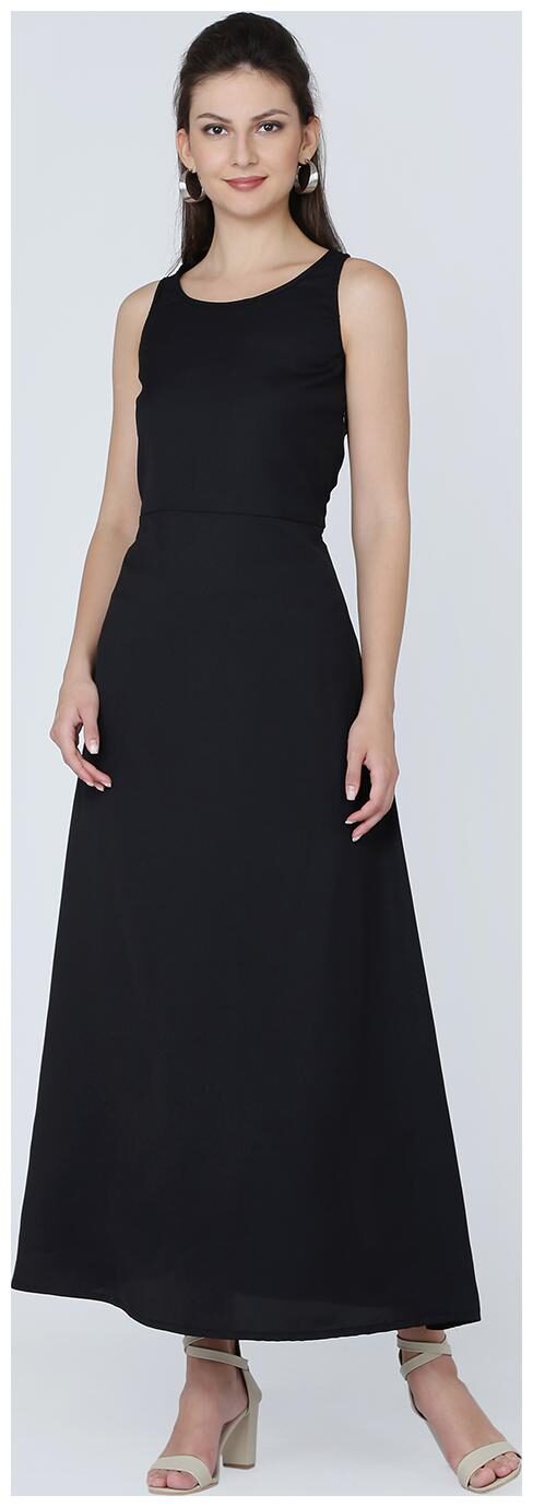 

EAVAN Black Solid Maxi dress