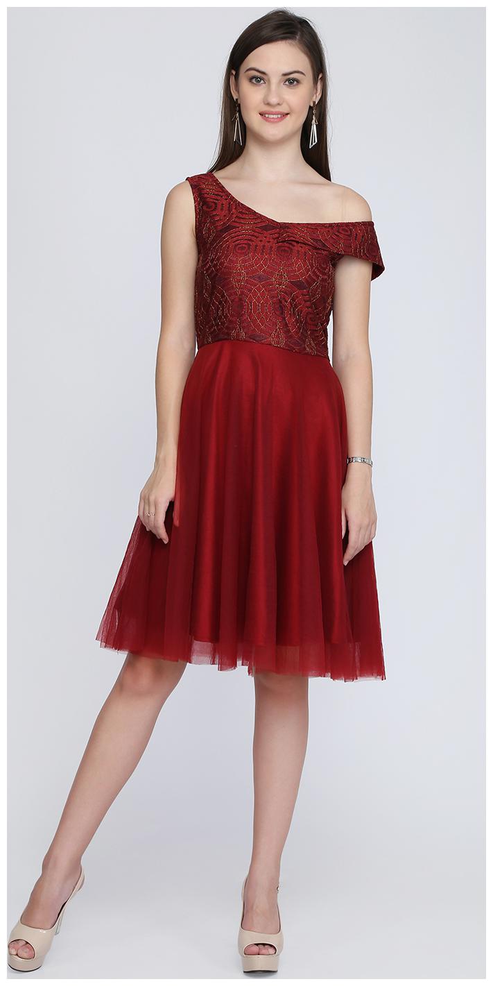

EAVAN Maroon Self design Fit flare dress