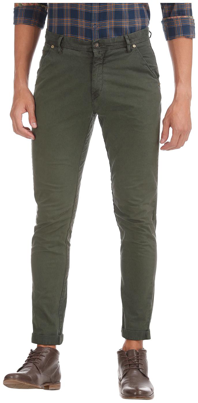 

ED Hardy Men Green Solid Regular fit Regular trousers