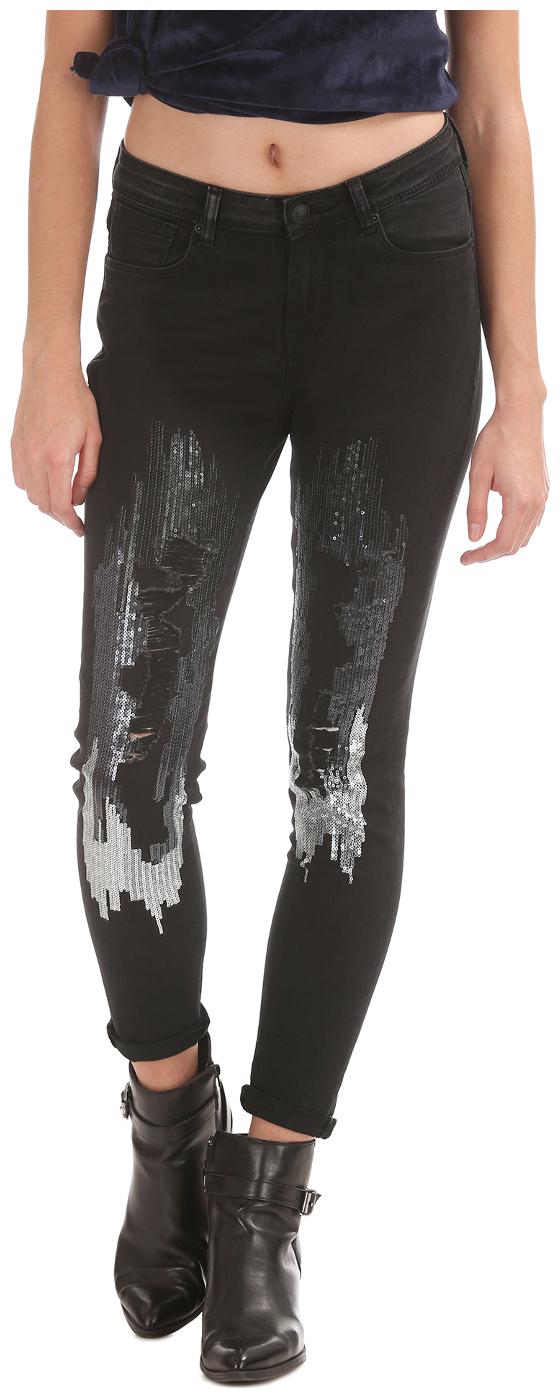 

ED Hardy Women Black Skinny fit Jeans