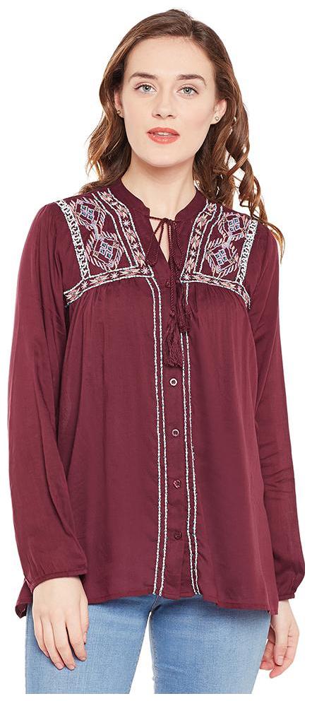 

OXOLLOXO Women Solid Regular top - Maroon