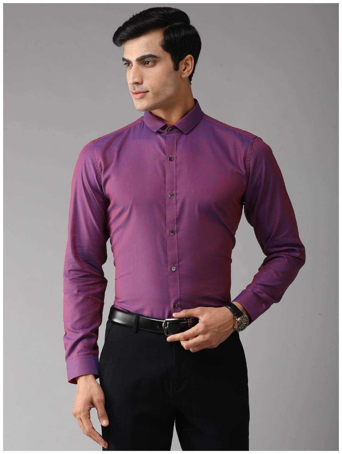 

EPPE Men Purple Solid Slim Fit Casual Shirt