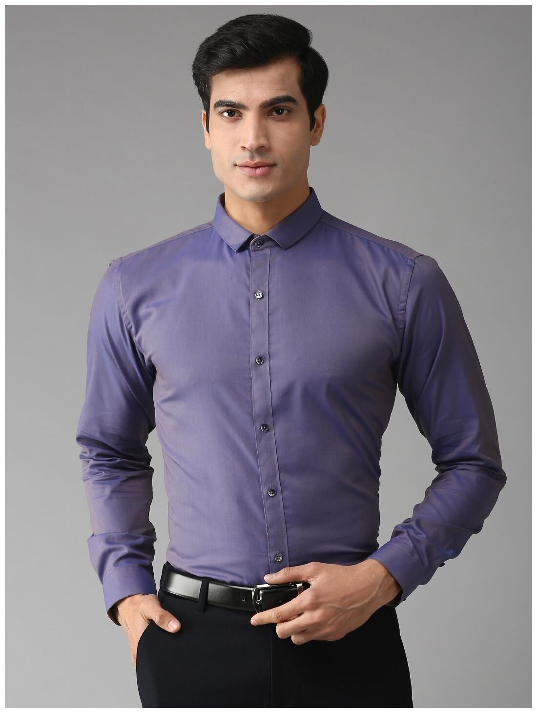 

EPPE Men Purple Solid Slim Fit Casual Shirt