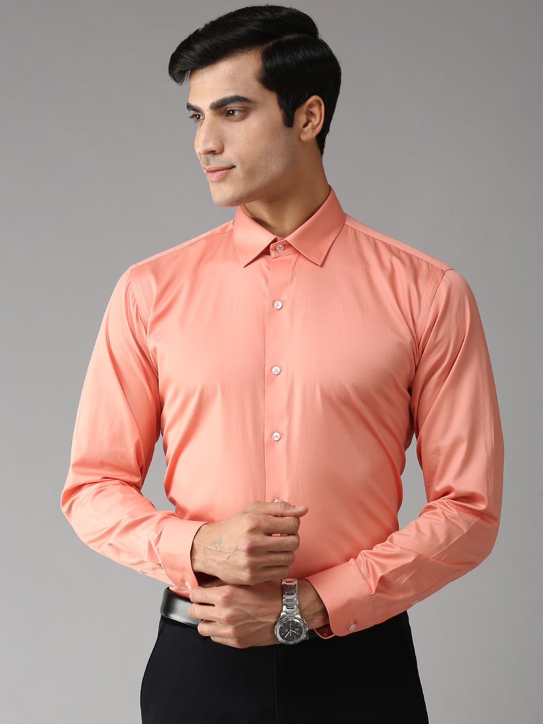 

EPPE Men Orange Solid Slim Fit Casual Shirt