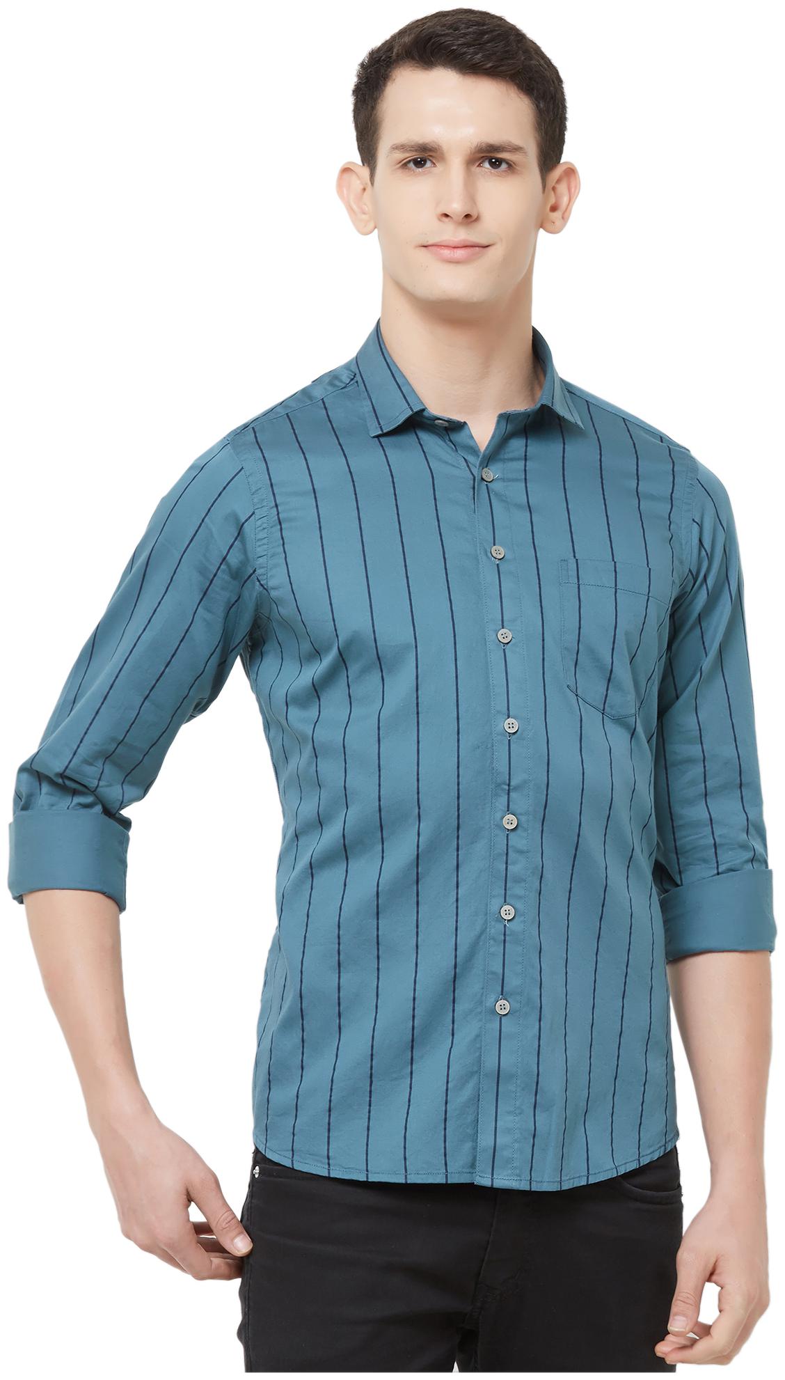 

EVOQ Men Blue Pinstrips Regular Fit Casual Shirt