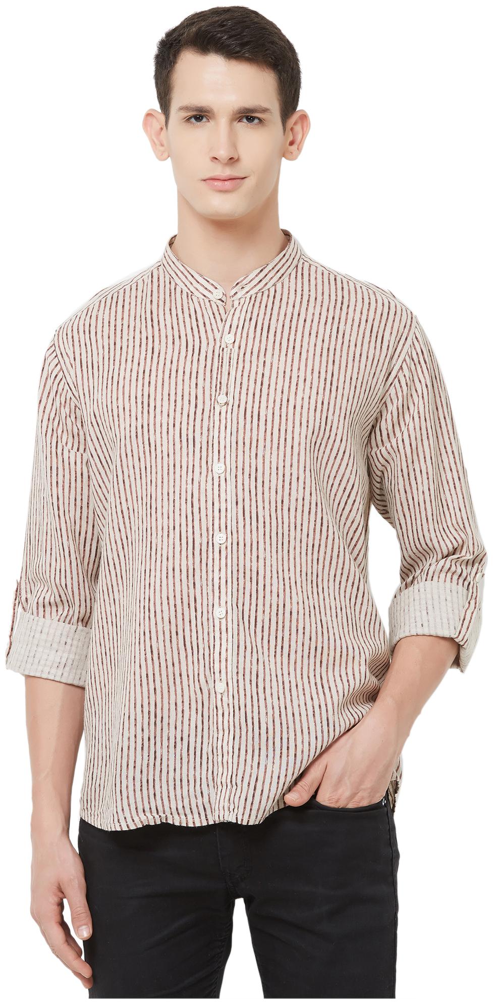 

EVOQ Men White Pinstrips Regular Fit Casual Shirt