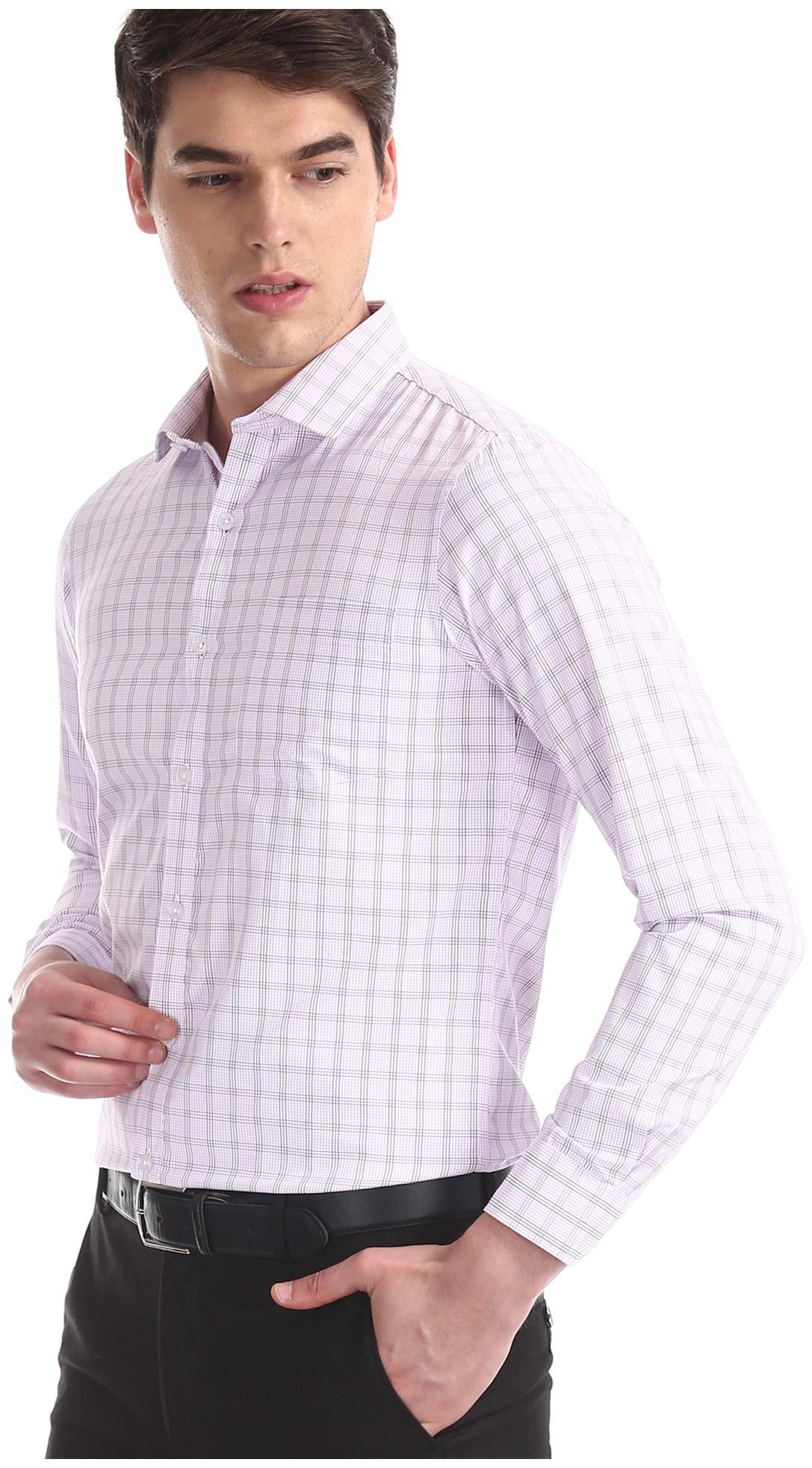

Excalibur Men Regular fit Formal Shirt - Purple