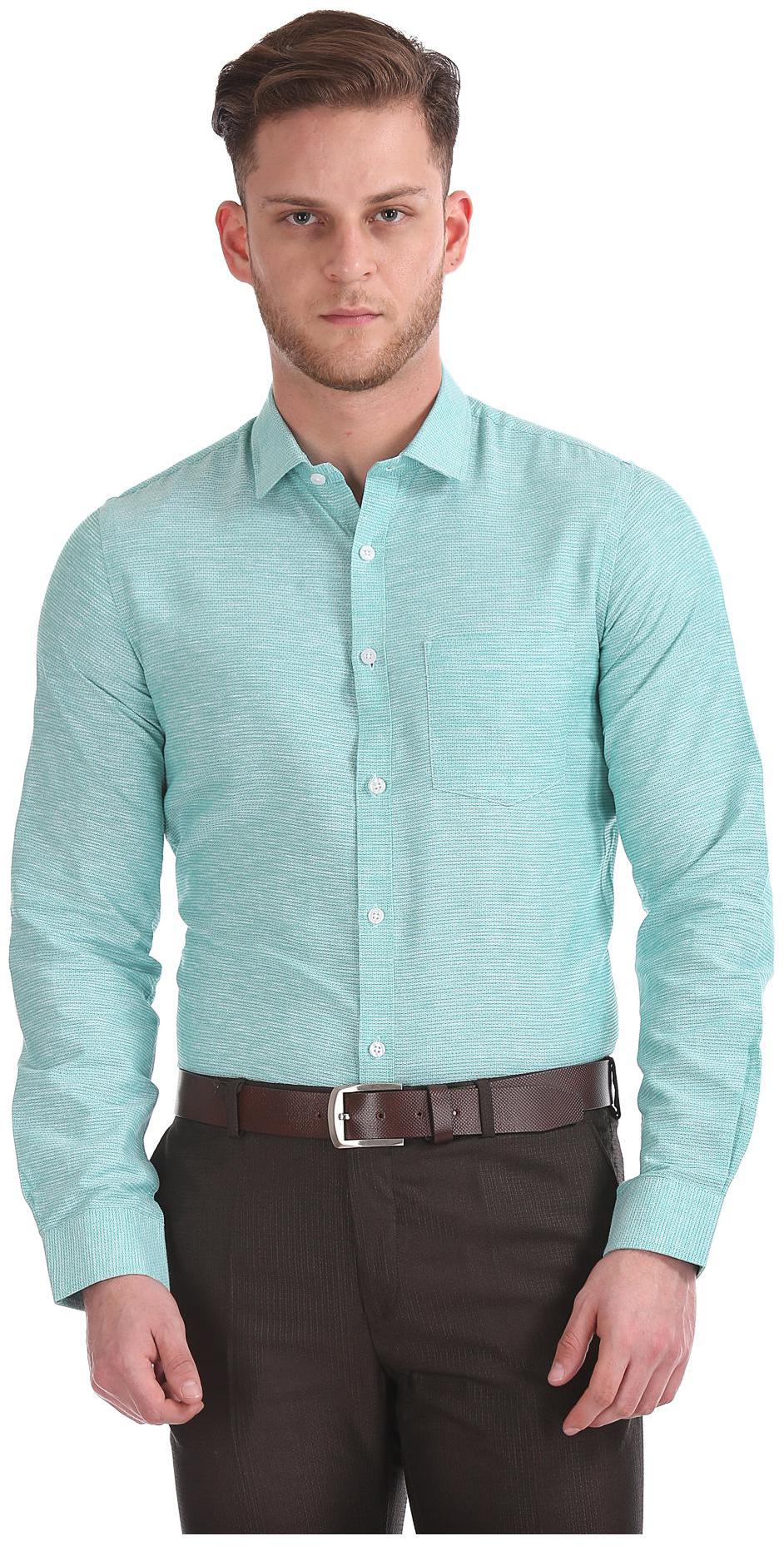 

Excalibur Men Slim fit Formal Shirt - Green