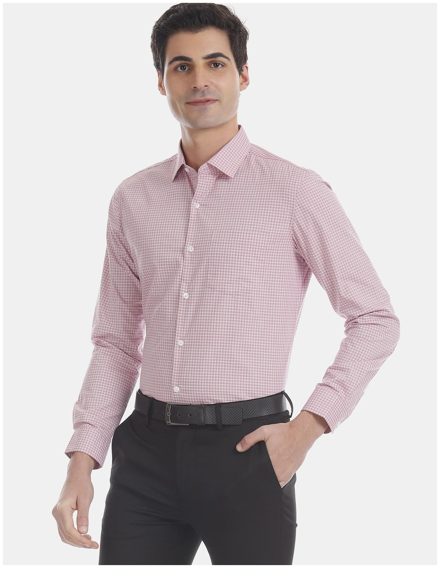 

Excalibur Men Slim fit Formal Shirt - Pink