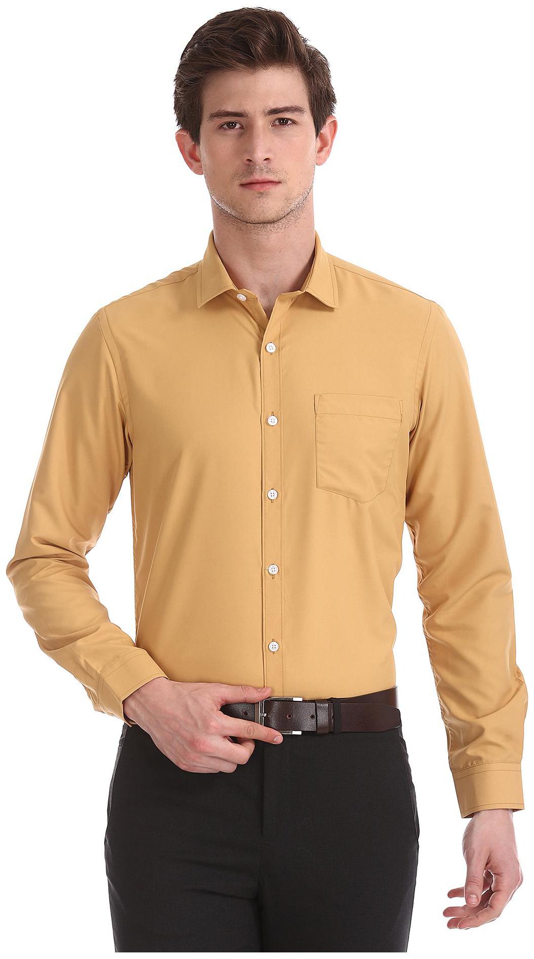

Excalibur Men Regular fit Formal Shirt - Yellow