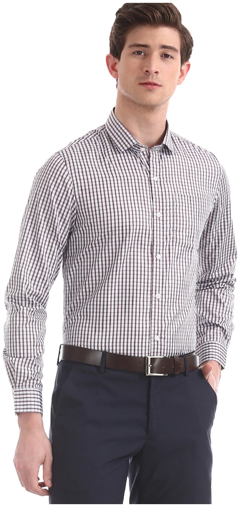 

Excalibur Men Regular fit Formal Shirt - Red