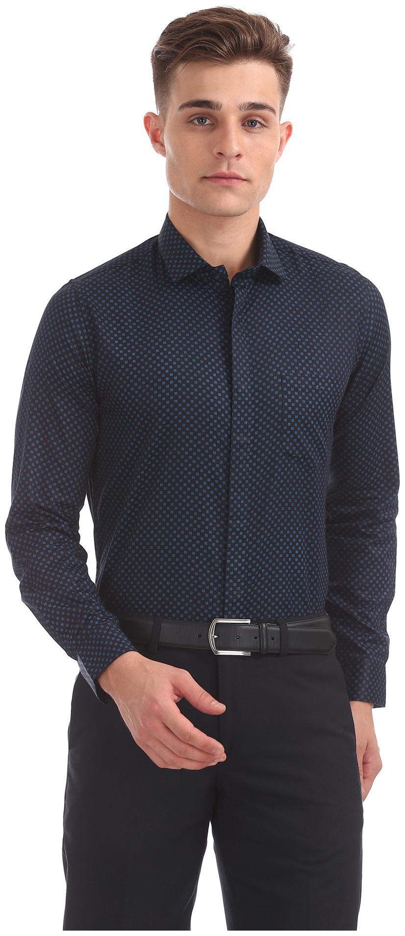 

Excalibur Men Super slim fit Formal Shirt - Black