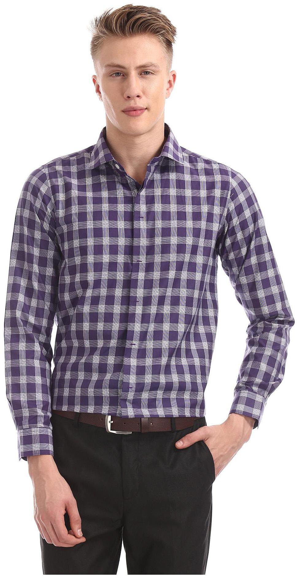 

Excalibur Men Regular fit Formal Shirt - Purple