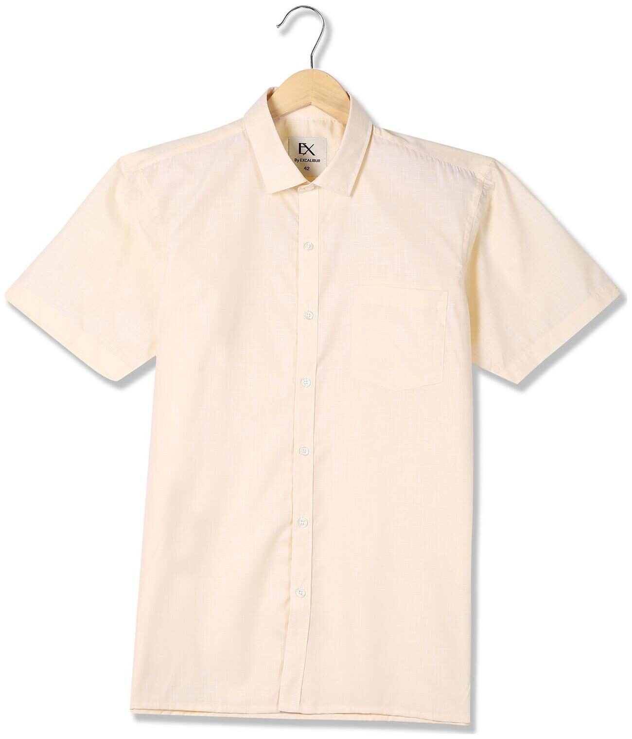 

Excalibur Men Beige Solid Regular Fit Casual Shirt