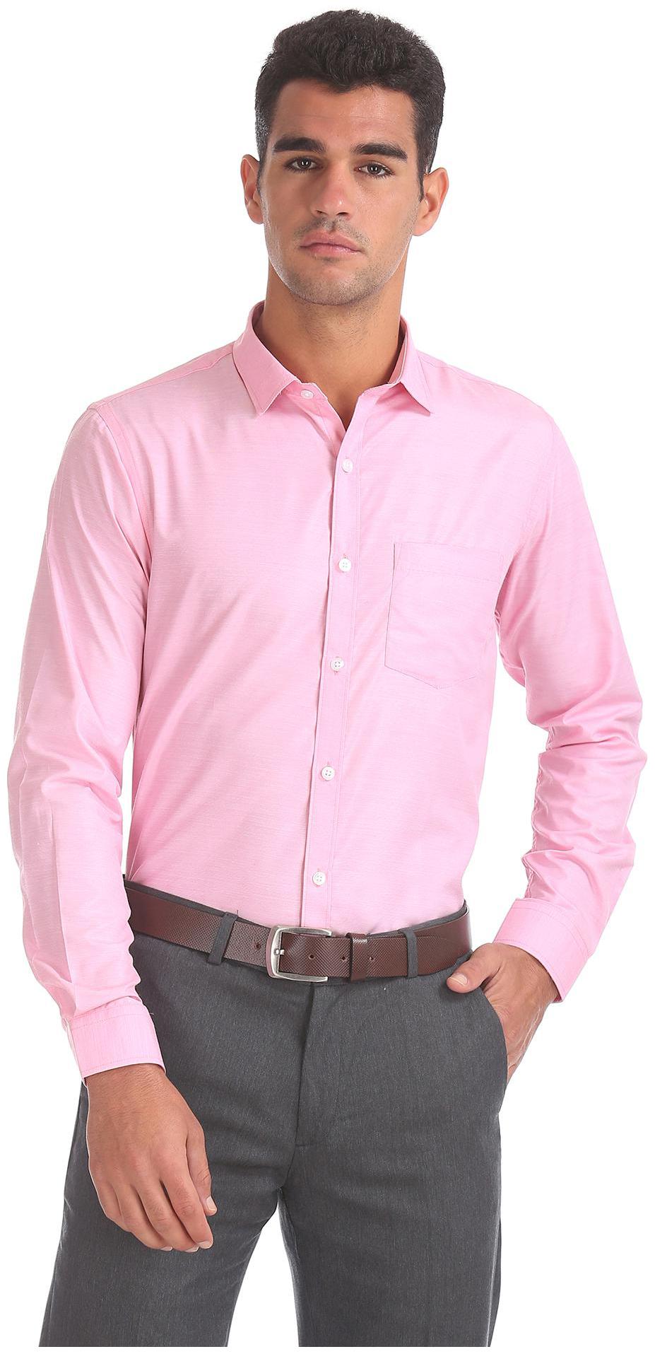 

Excalibur Men Regular fit Formal Shirt - Pink