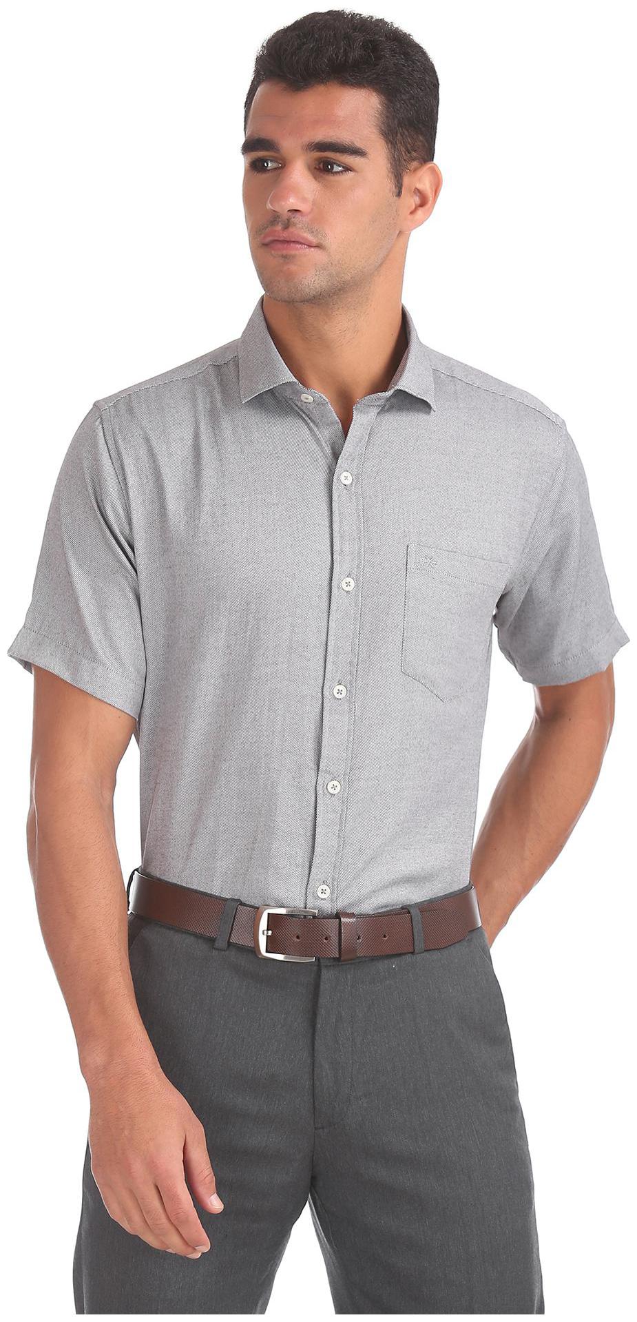 

Excalibur Men Regular fit Formal Shirt - Grey