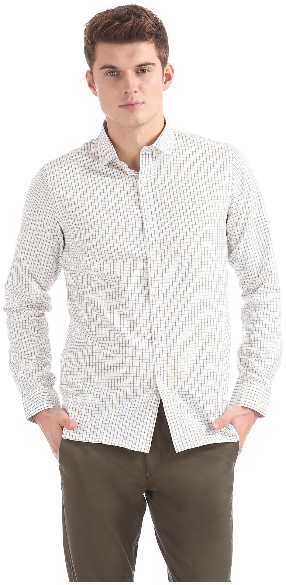 

Excalibur Men Green Checked Slim Fit Casual Shirt