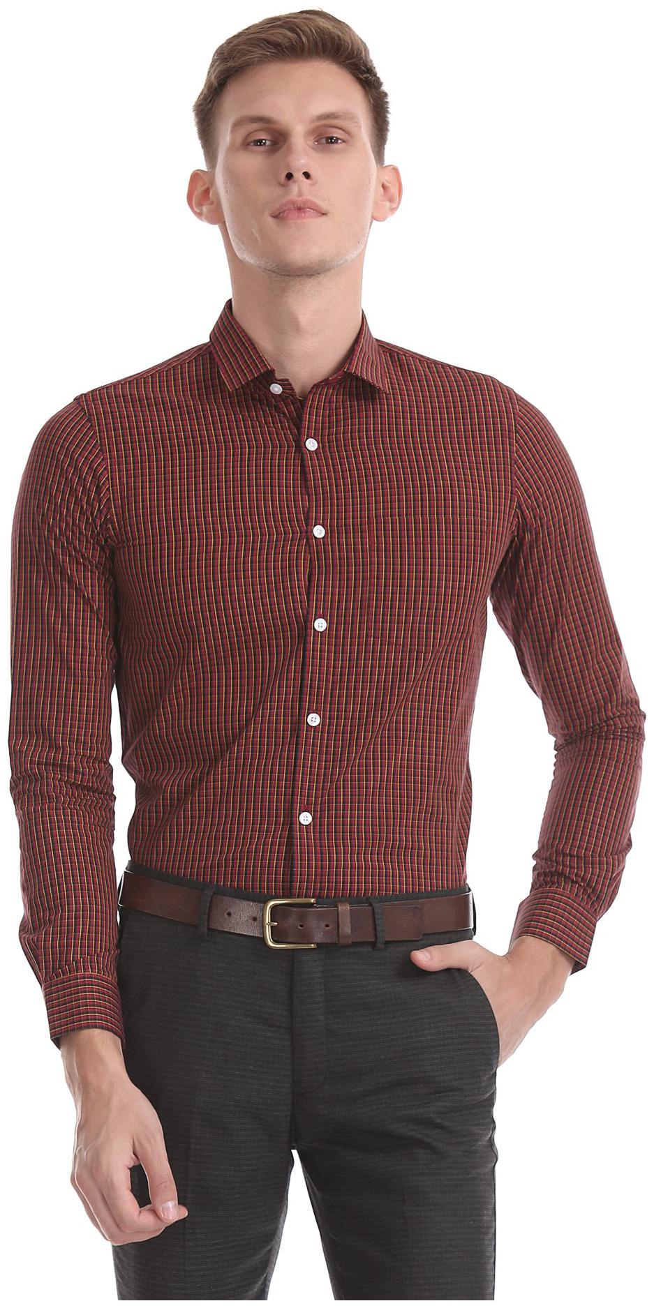 

Excalibur Men Slim fit Formal Shirt - Red