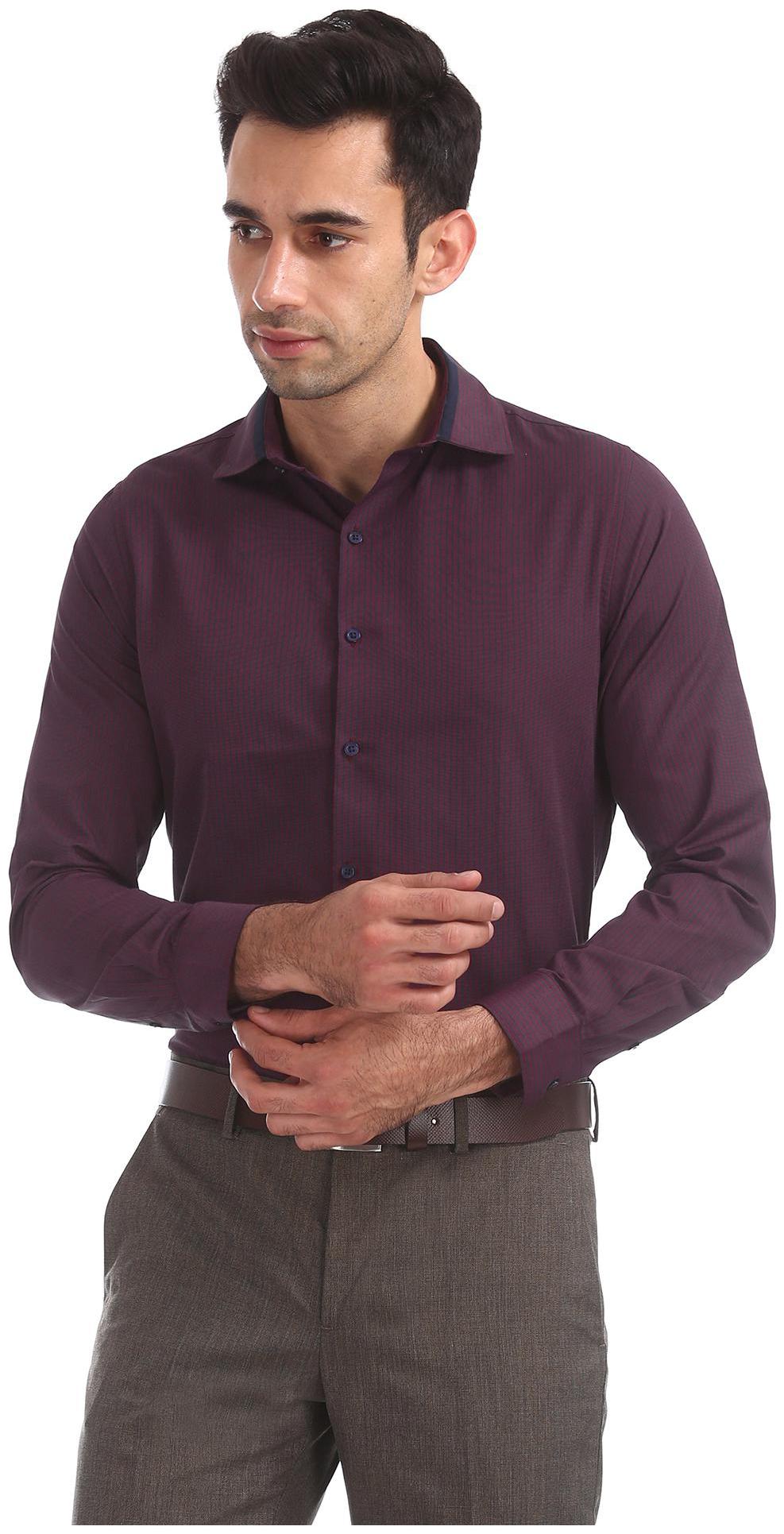 

Excalibur Men Slim fit Formal Shirt - Purple