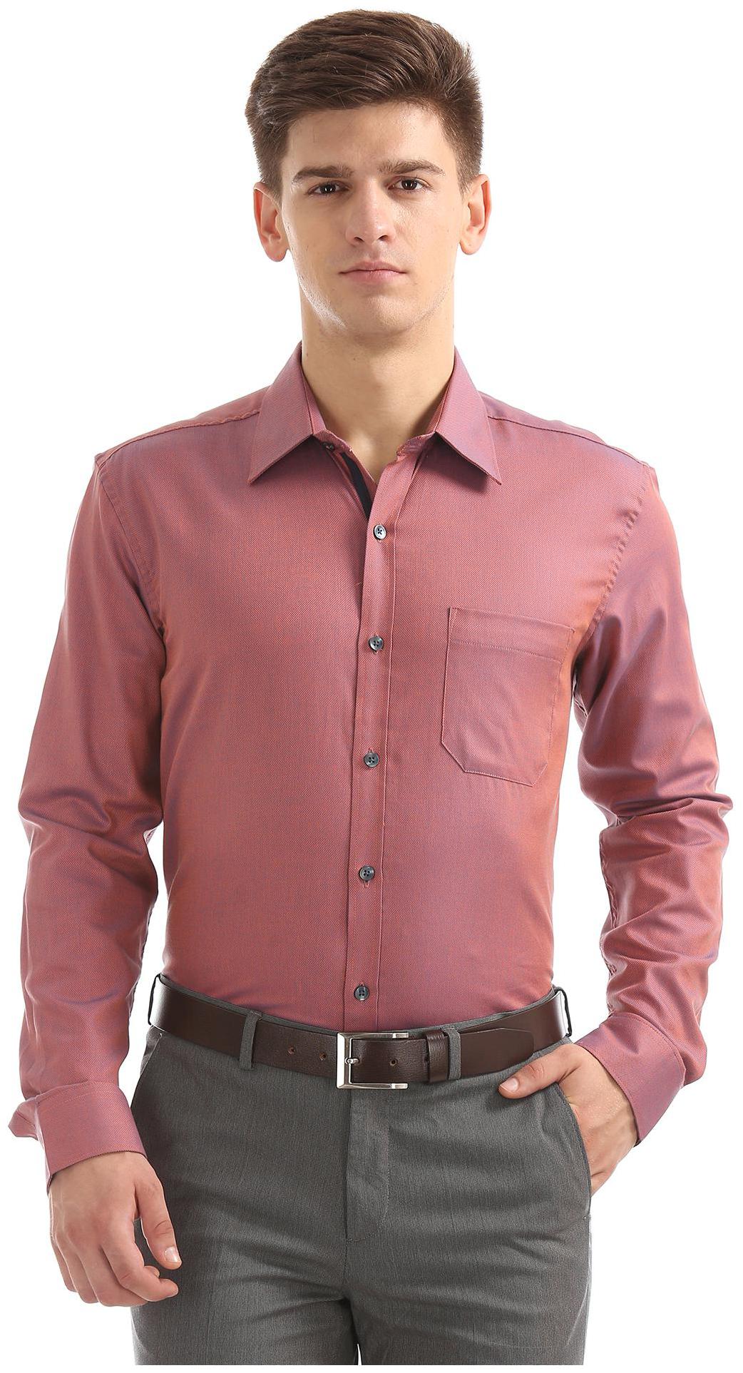 

Excalibur Men Regular fit Formal Shirt - Red