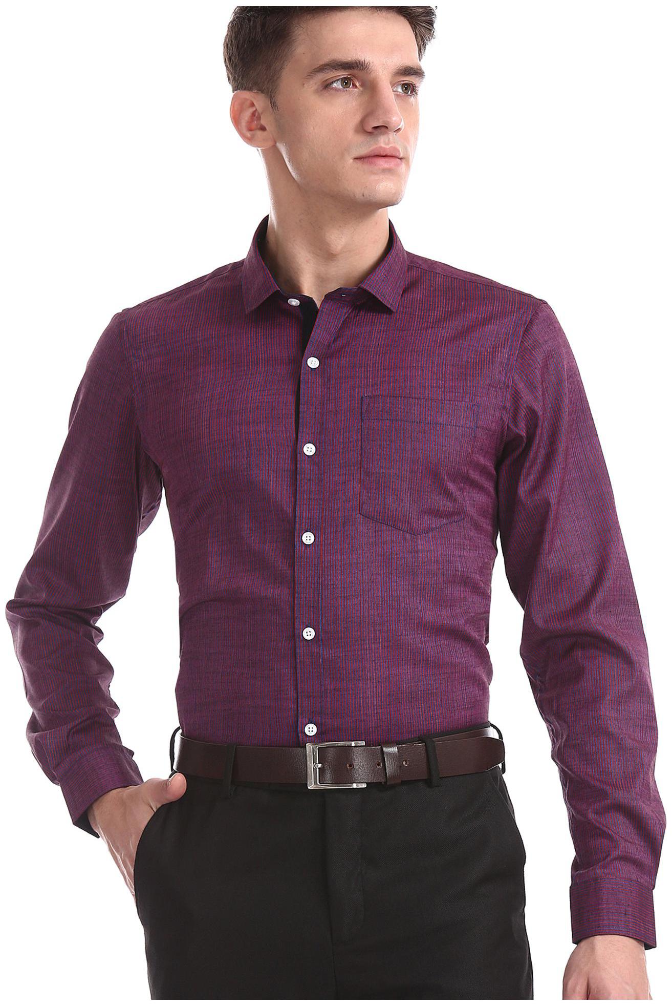 

Excalibur Men Regular fit Formal Shirt - Red