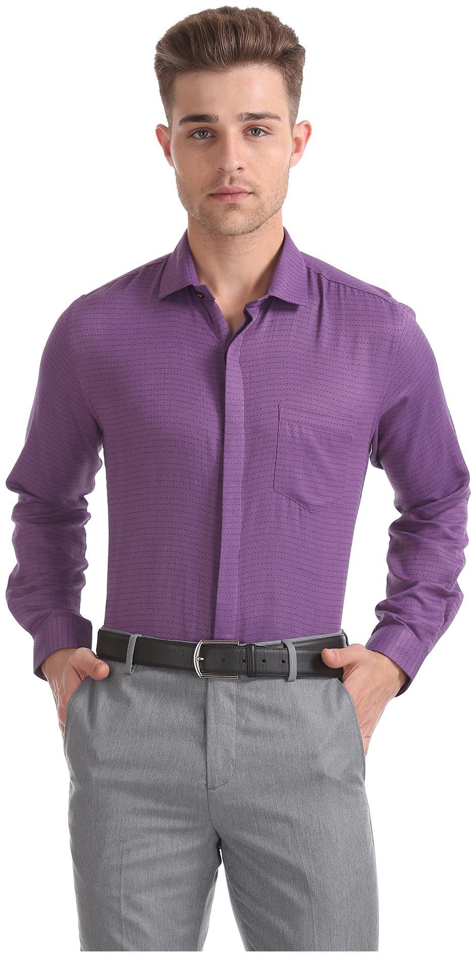 

Excalibur Men Regular fit Formal Shirt - Purple