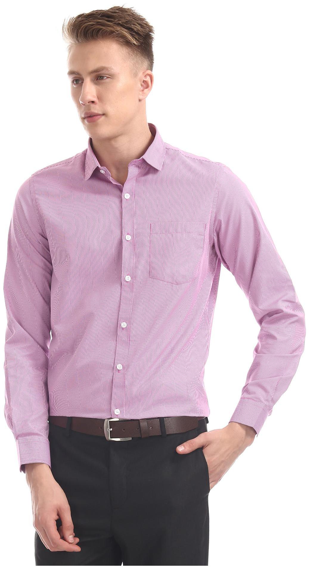 

Excalibur Men Regular fit Formal Shirt - Pink