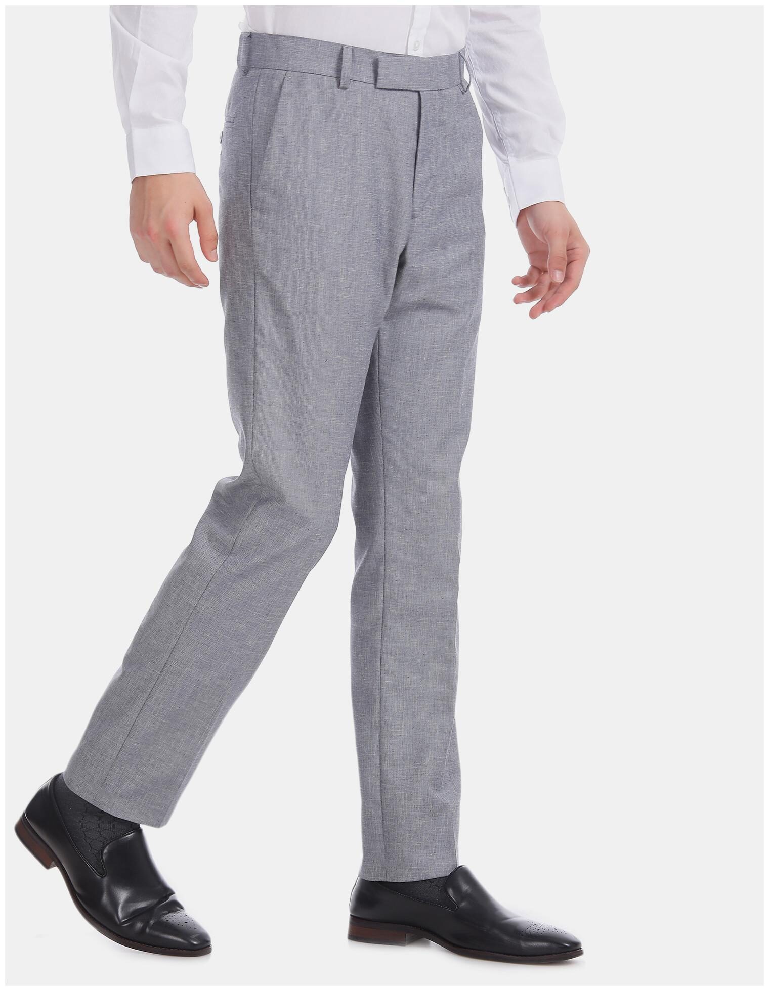 

Excalibur Men Blue Self design Slim fit Regular trousers