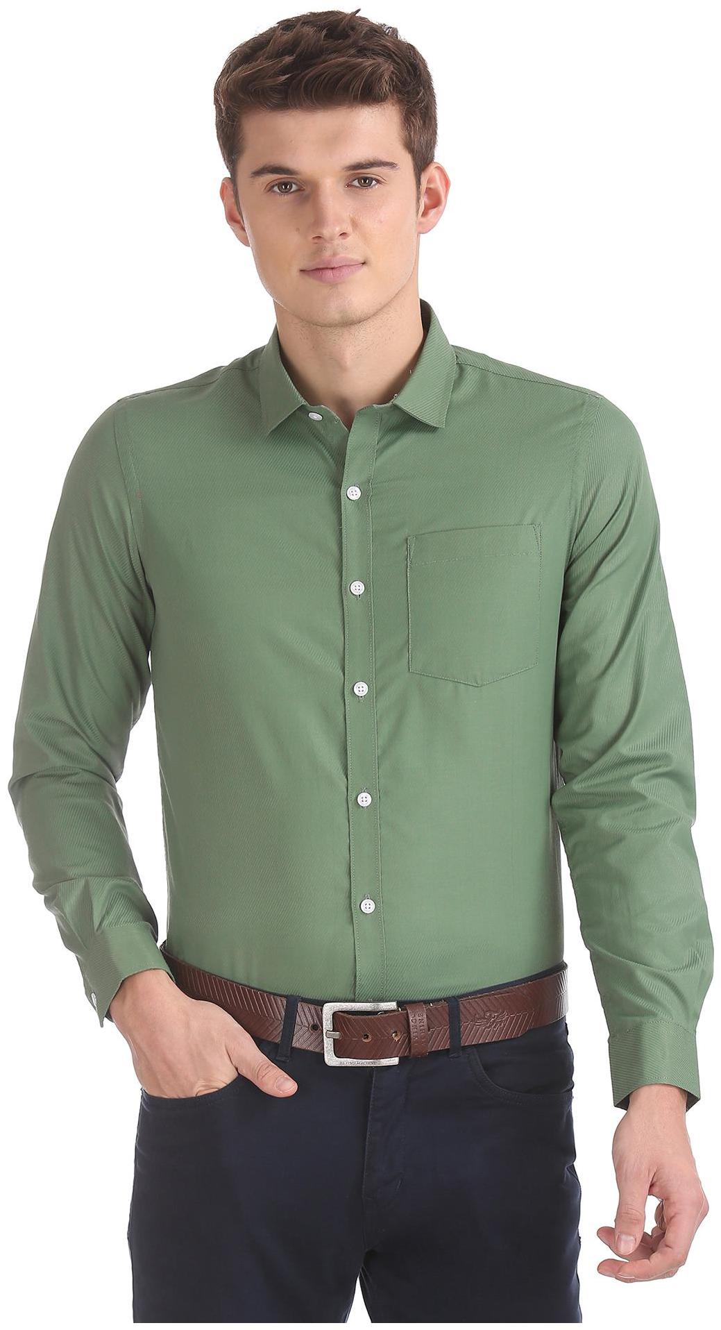

Excalibur Men Regular fit Formal Shirt - Green