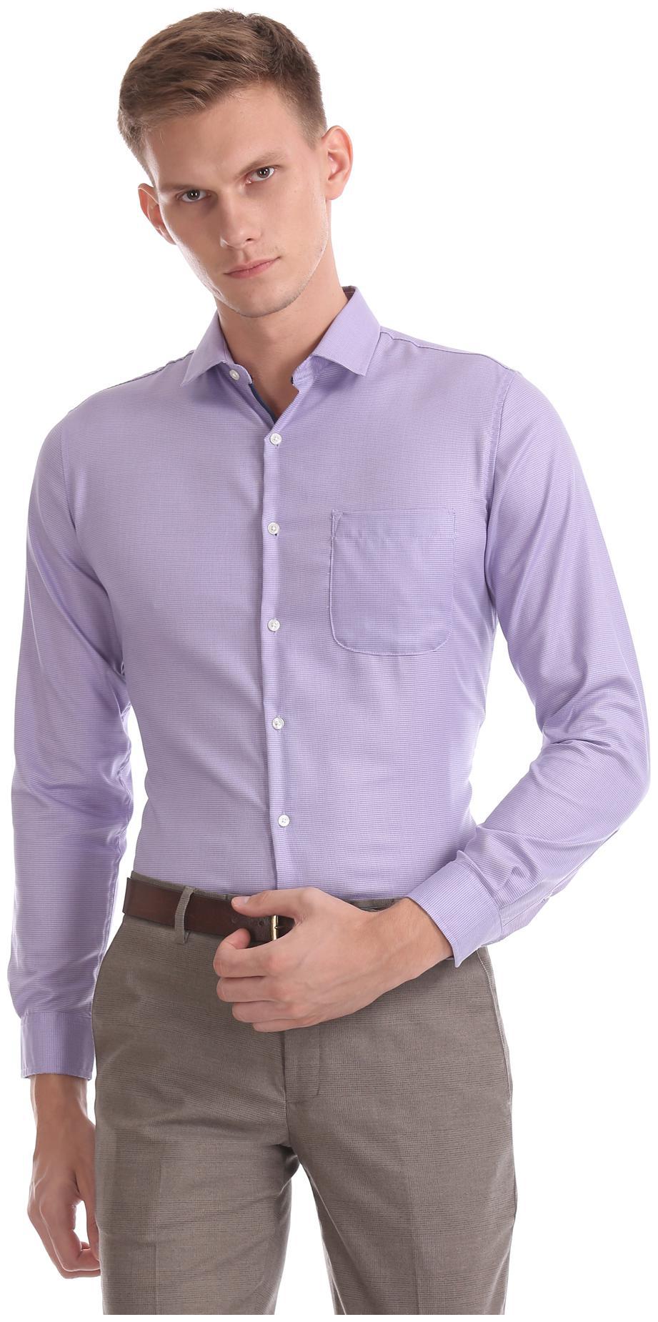 

Excalibur Men Regular fit Formal Shirt - Purple