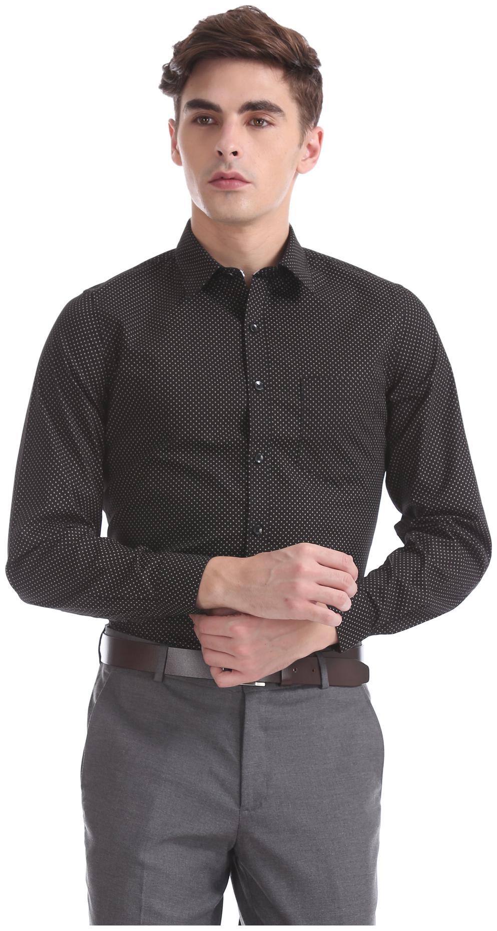 

Excalibur Men Slim fit Formal Shirt - Black