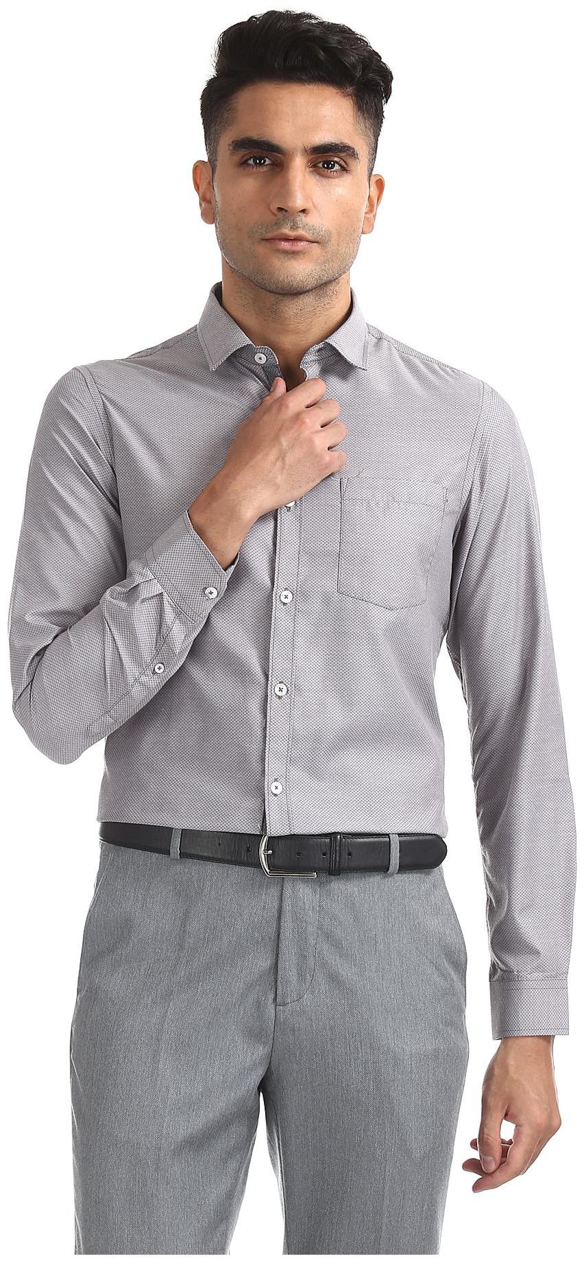 

Excalibur Men Regular fit Formal Shirt - Grey