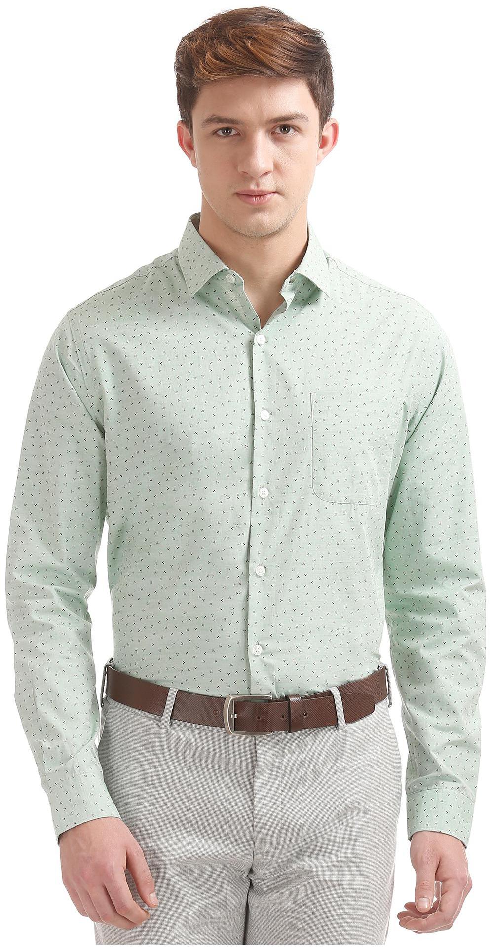 

Excalibur Men Regular fit Formal Shirt - Green
