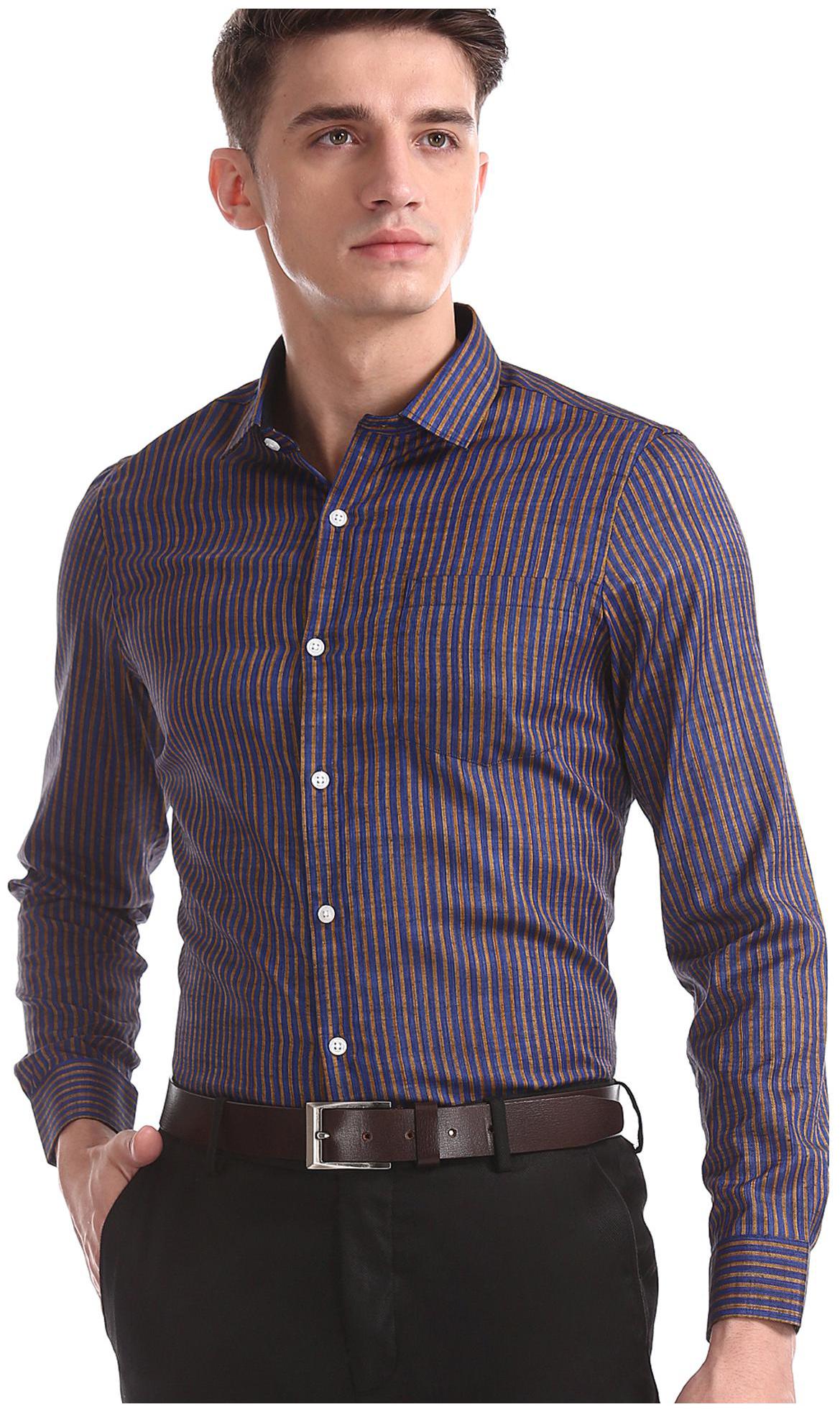 

Excalibur Men Regular fit Formal Shirt - Blue