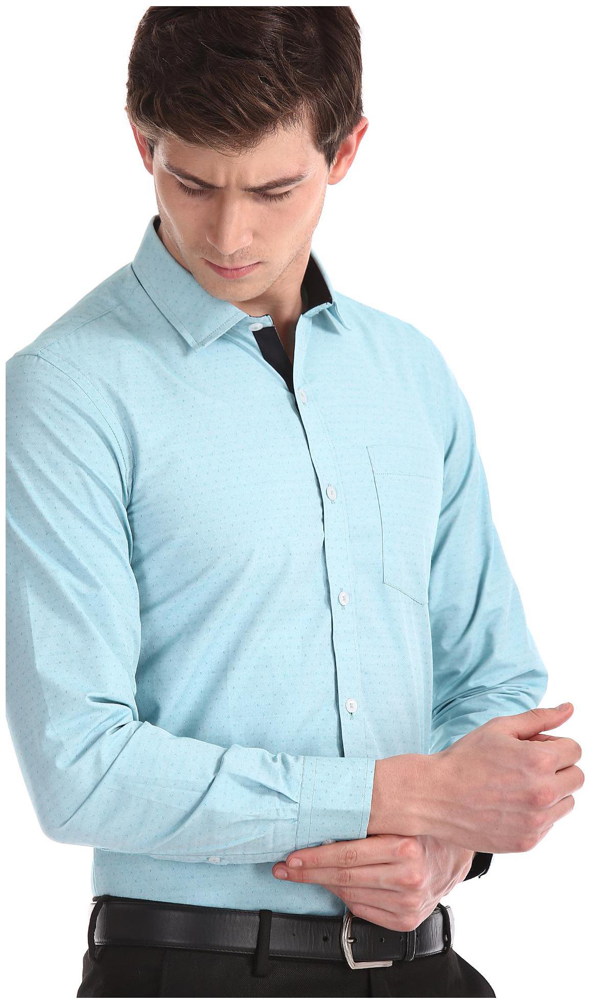

Excalibur Men Slim fit Formal Shirt - Green