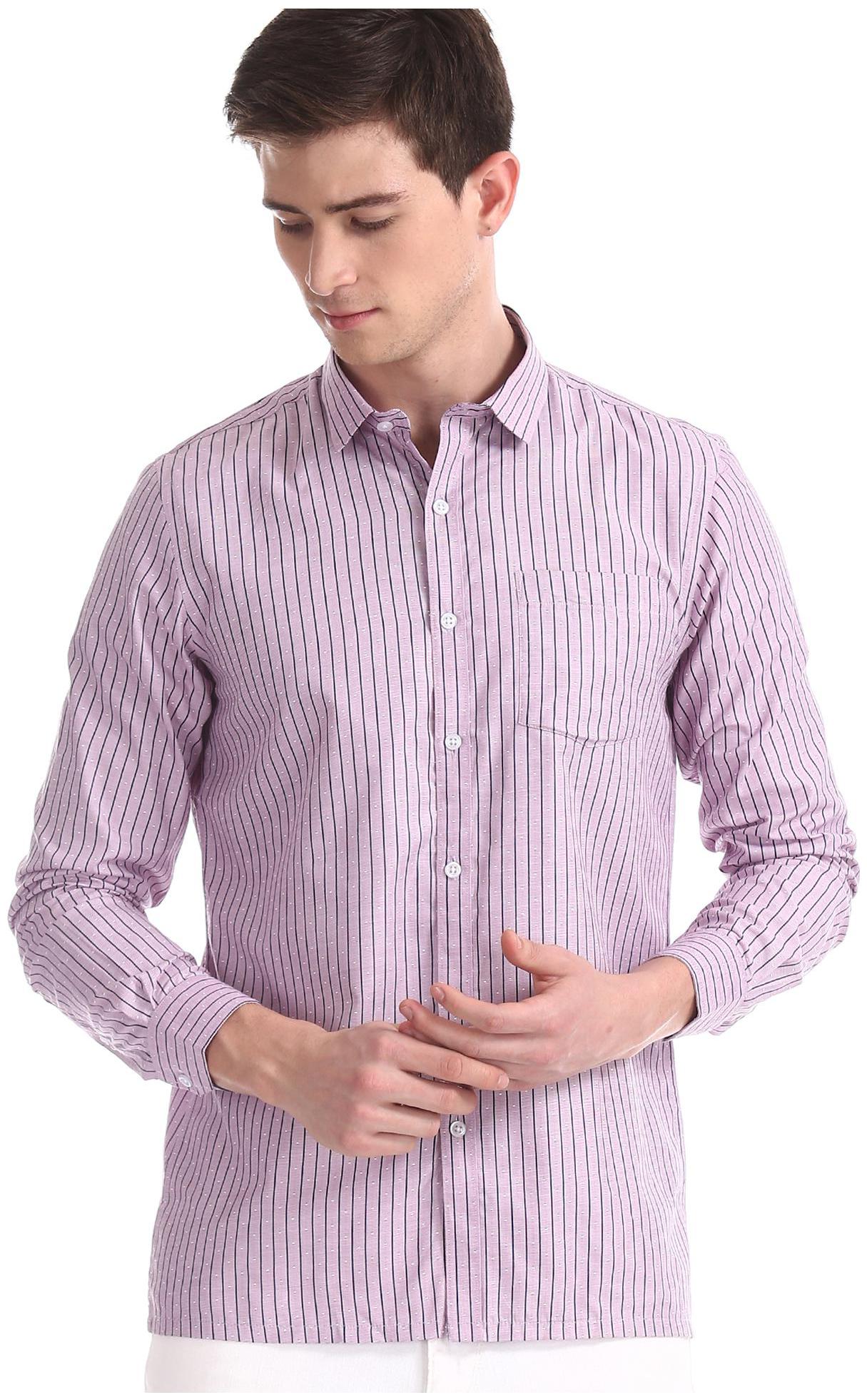 

Excalibur Men Regular fit Formal Shirt - Purple