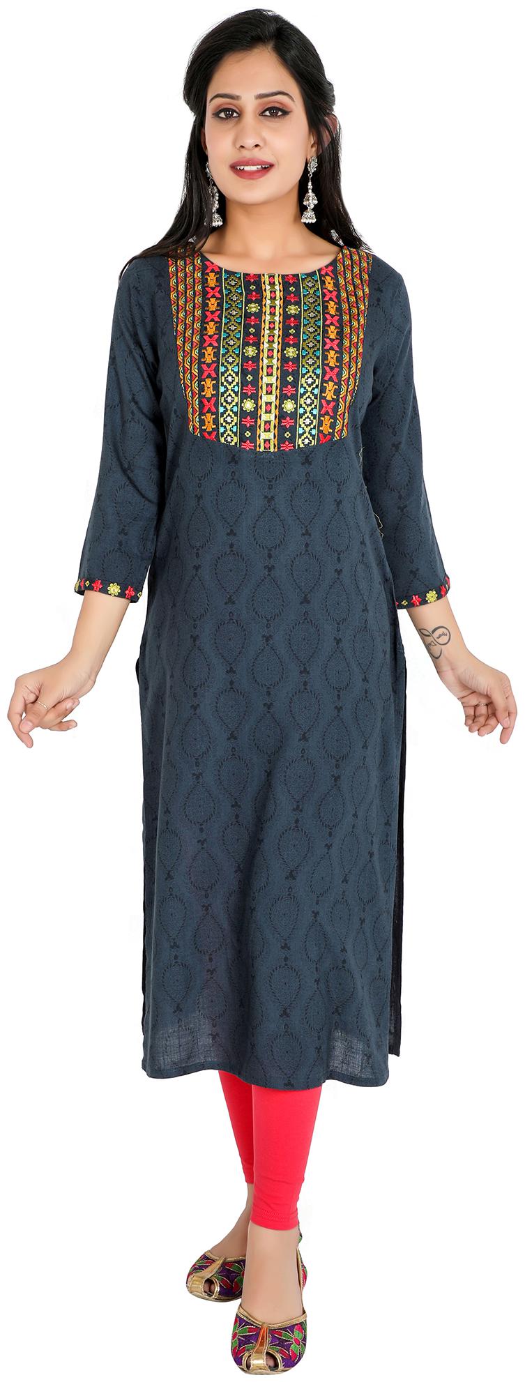 

FABGLOBAL Women Navy Blue Embroidered Straight Kurta