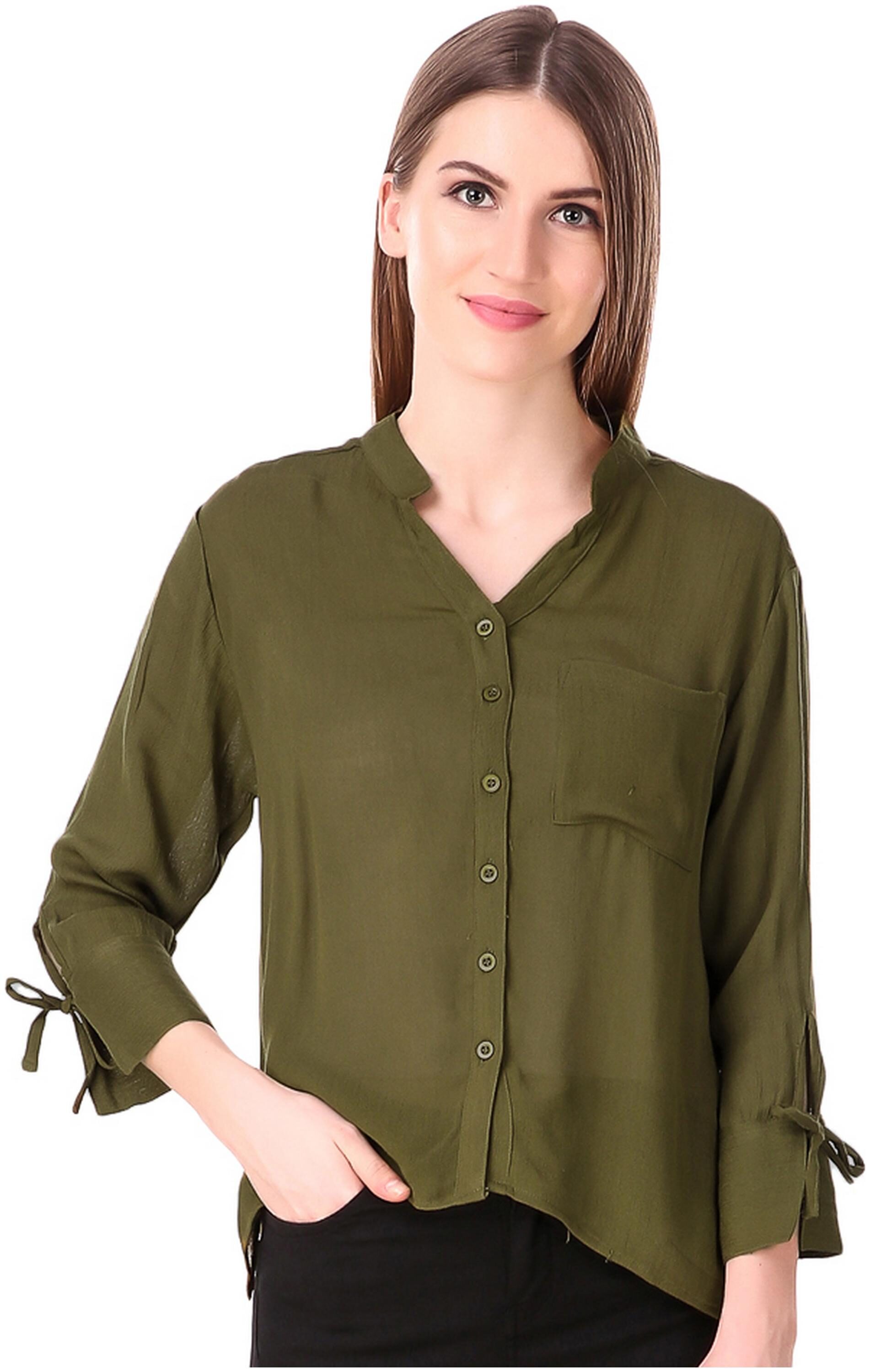 

Fasnoya Women Green Solid Slim Fit Shirt