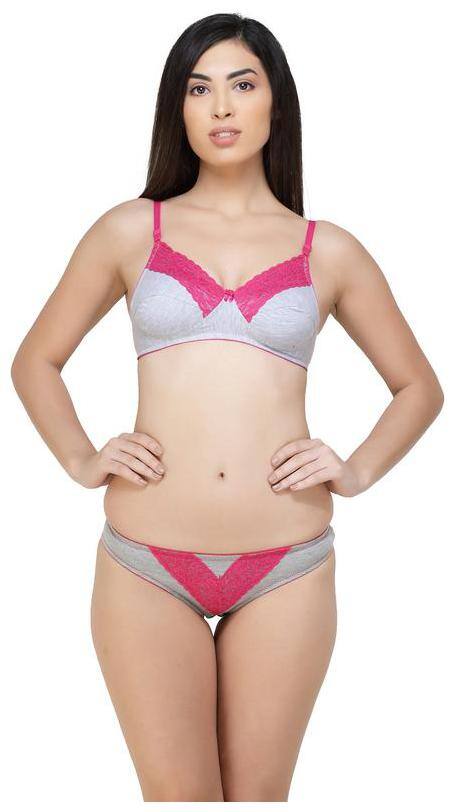FEMULA Lace Push-up bra - 1 Lingerie Set
