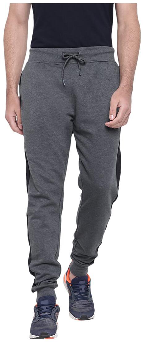 

Fila Men Grey Solid Regular fit Joggers