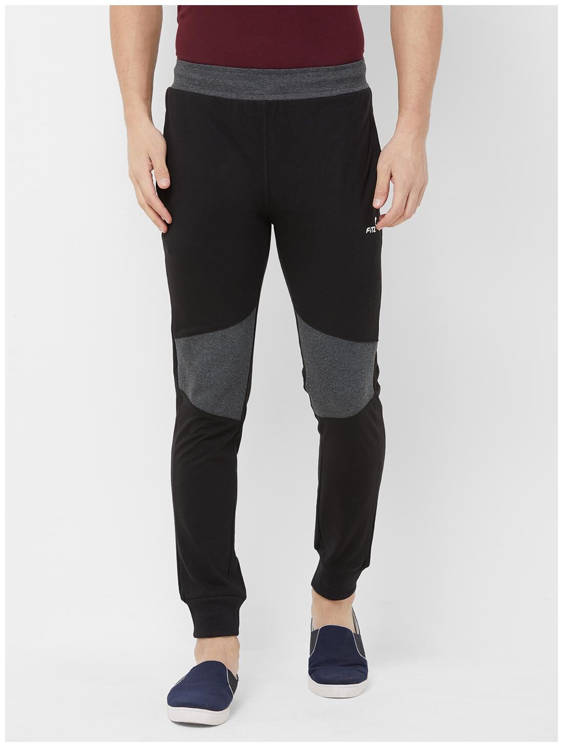 

Fitz Men Black Solid Slim fit Joggers