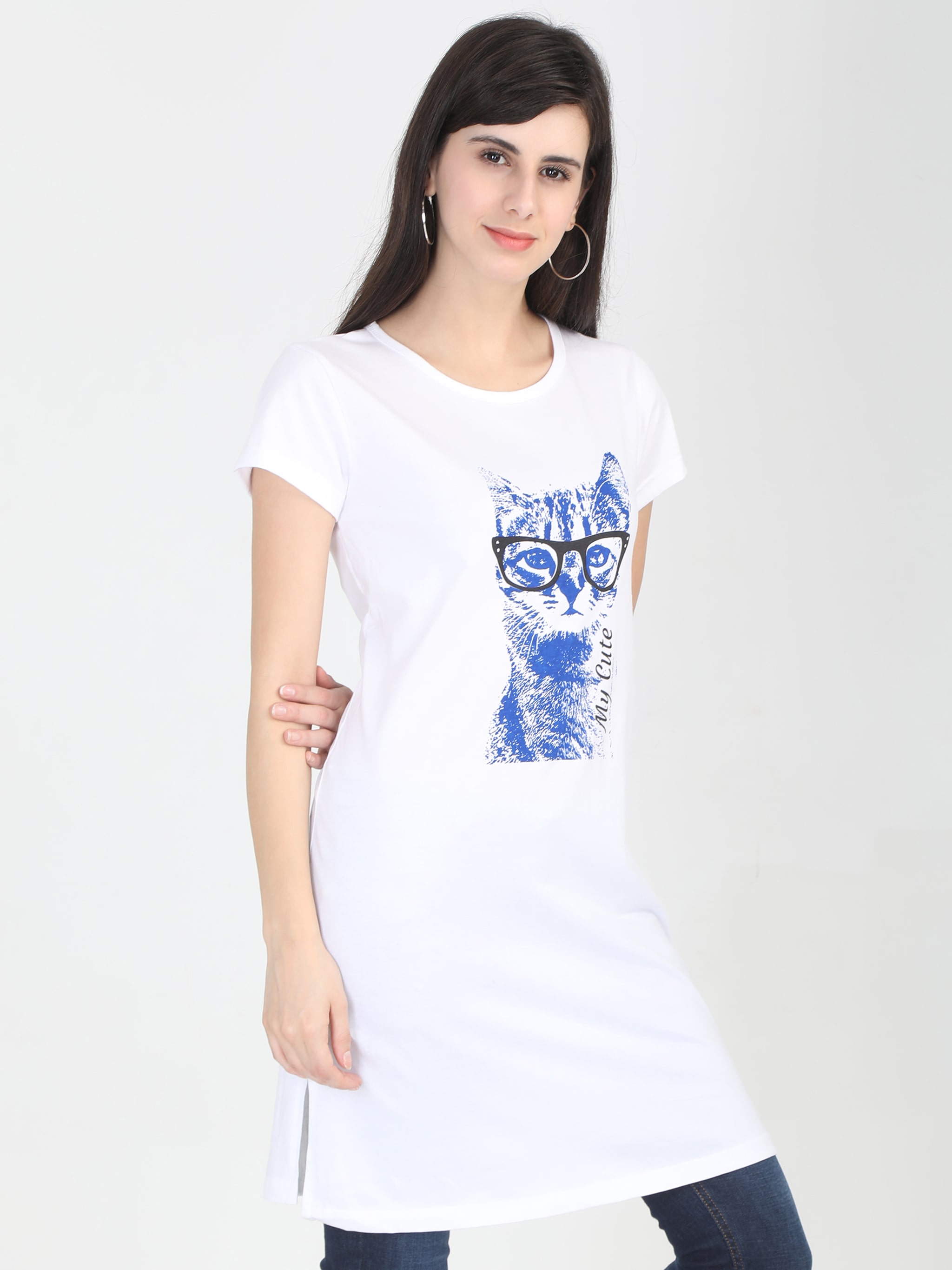 

Fleximaa Women Printed Regular top - White