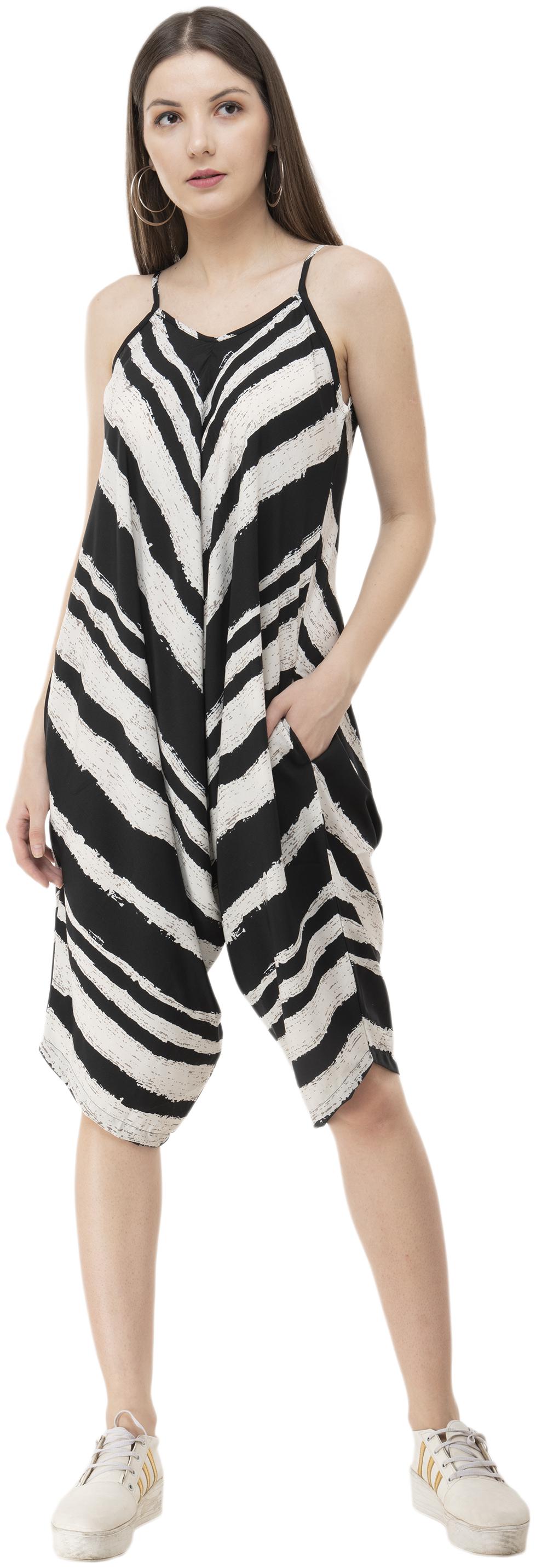 

FLIRTIVARIUS Striped Jumpsuit - Black White