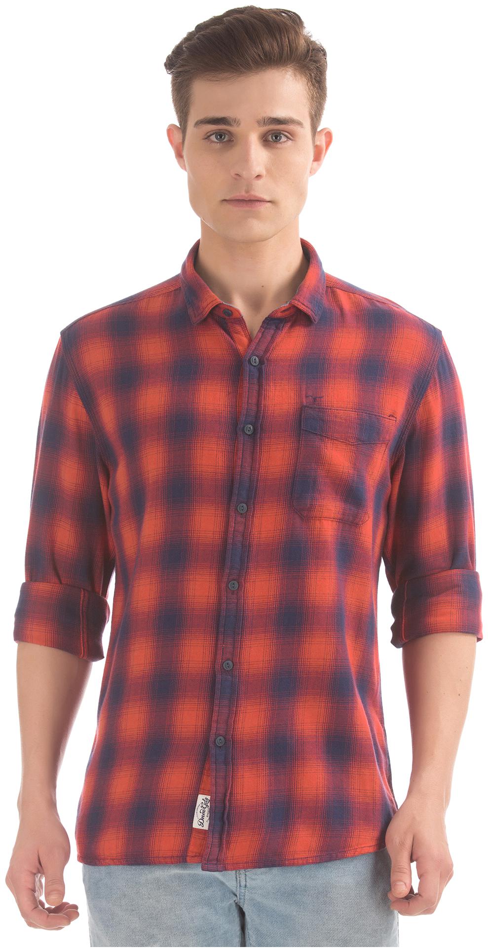 

Flying Machine Men Red Checked Slim Fit Casual Shirt