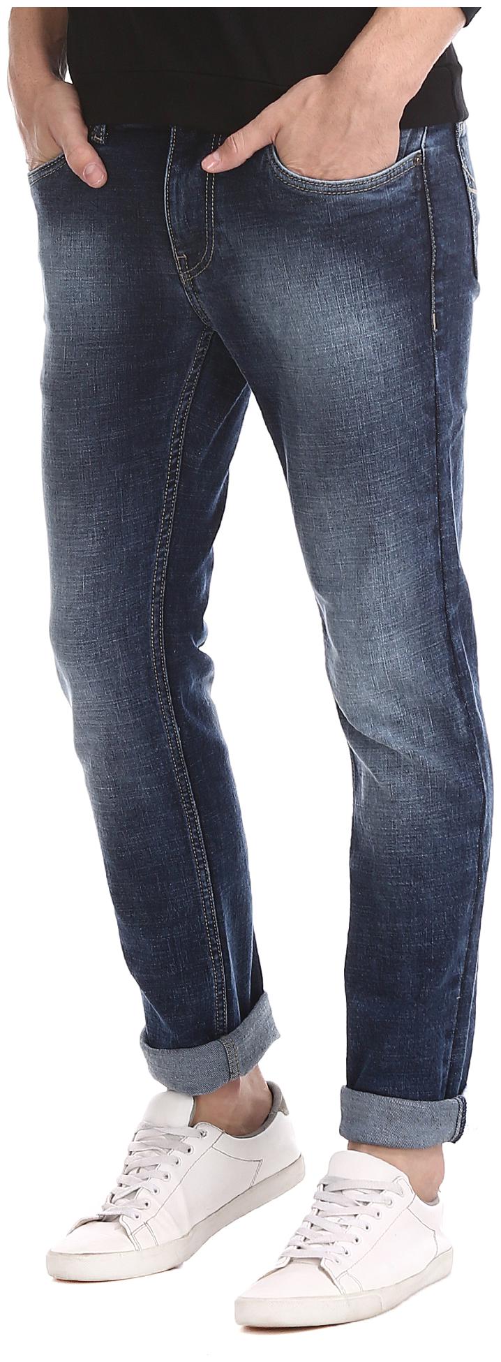 

Flying Machine Men Blue Slim Fit Jeans