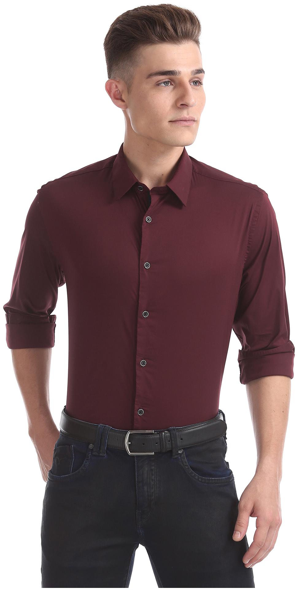 

Flying Machine Men Maroon Solid Slim Fit Casual Shirt