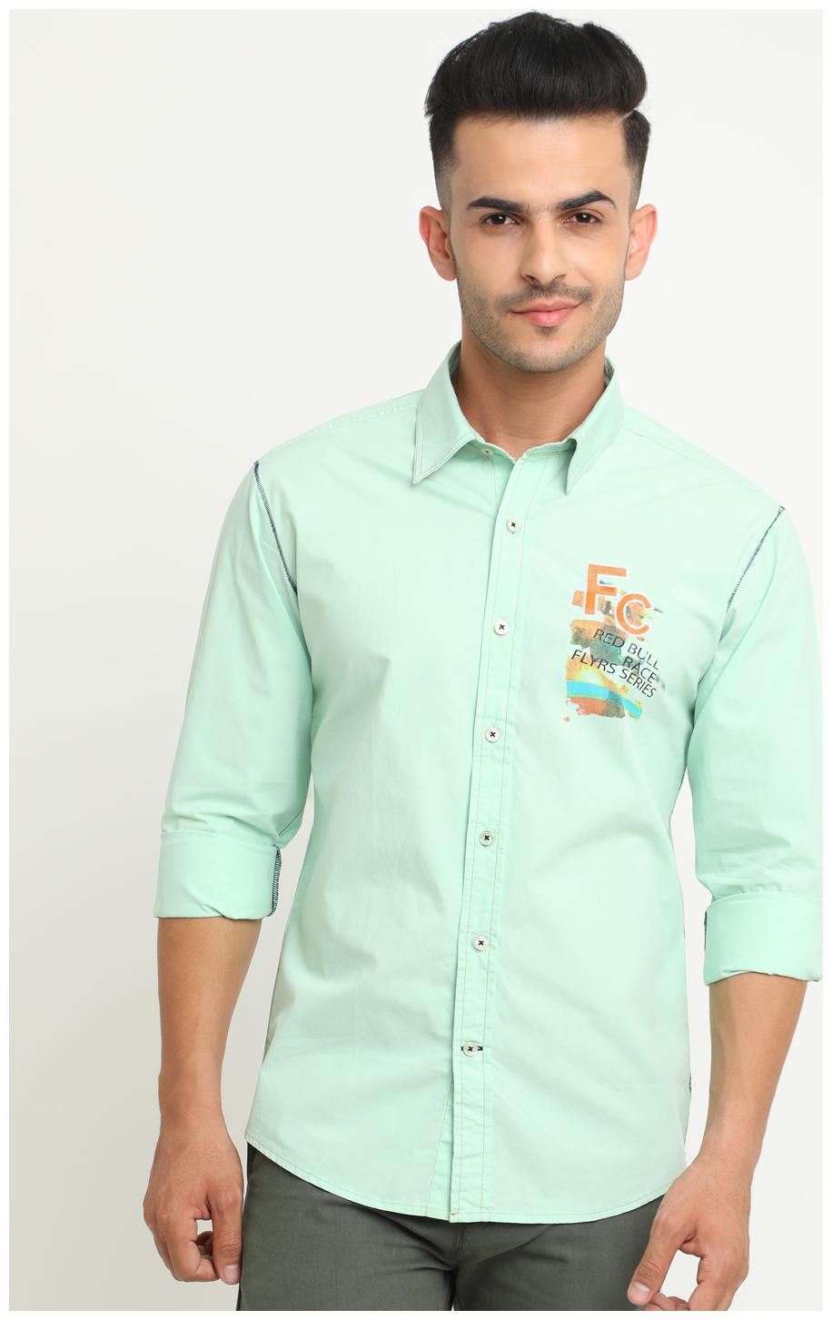 

Flyrs Club Men Green Solid Slim Fit Casual Shirt