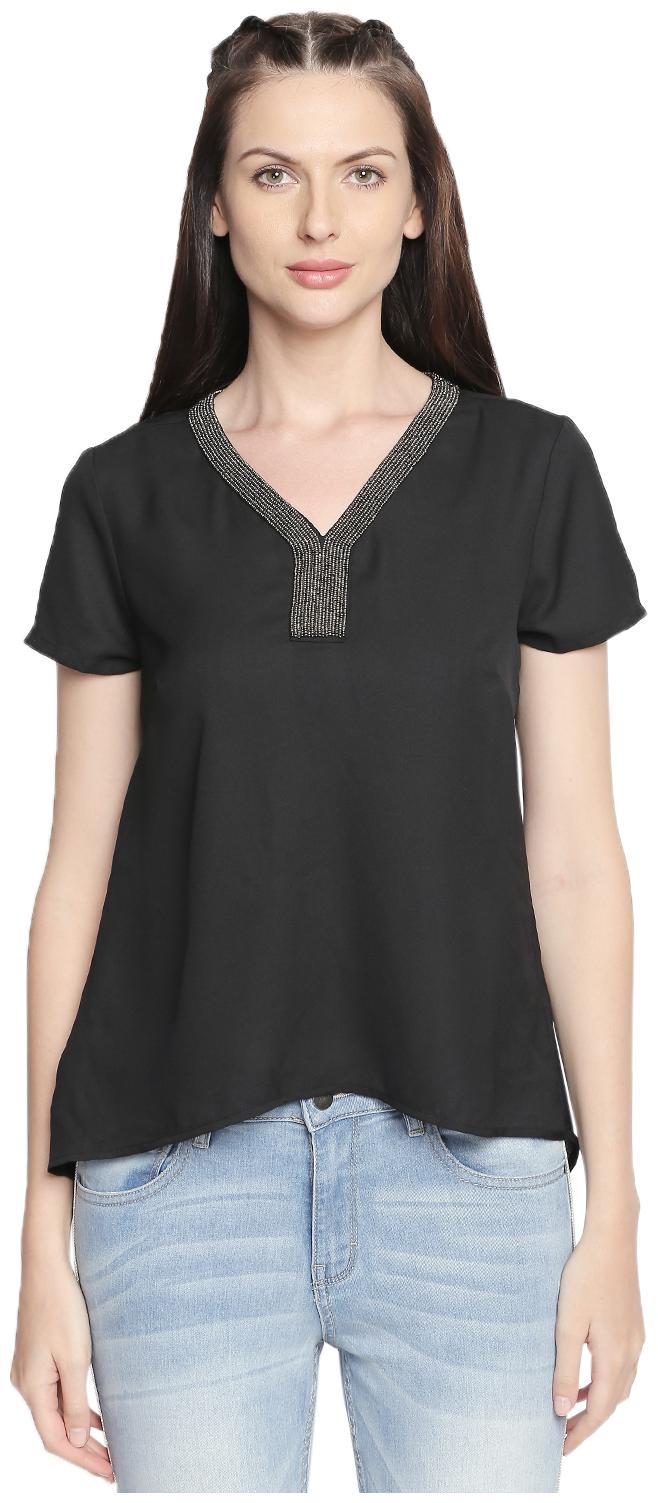 

Forever Glam by Pantaloons Women Solid Regular top - Black
