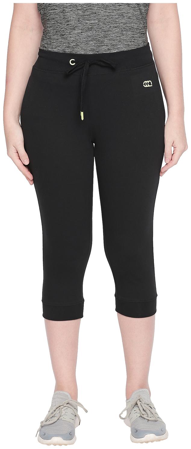 

Ajile By Pantaloons Women Solid Regular capri - Black